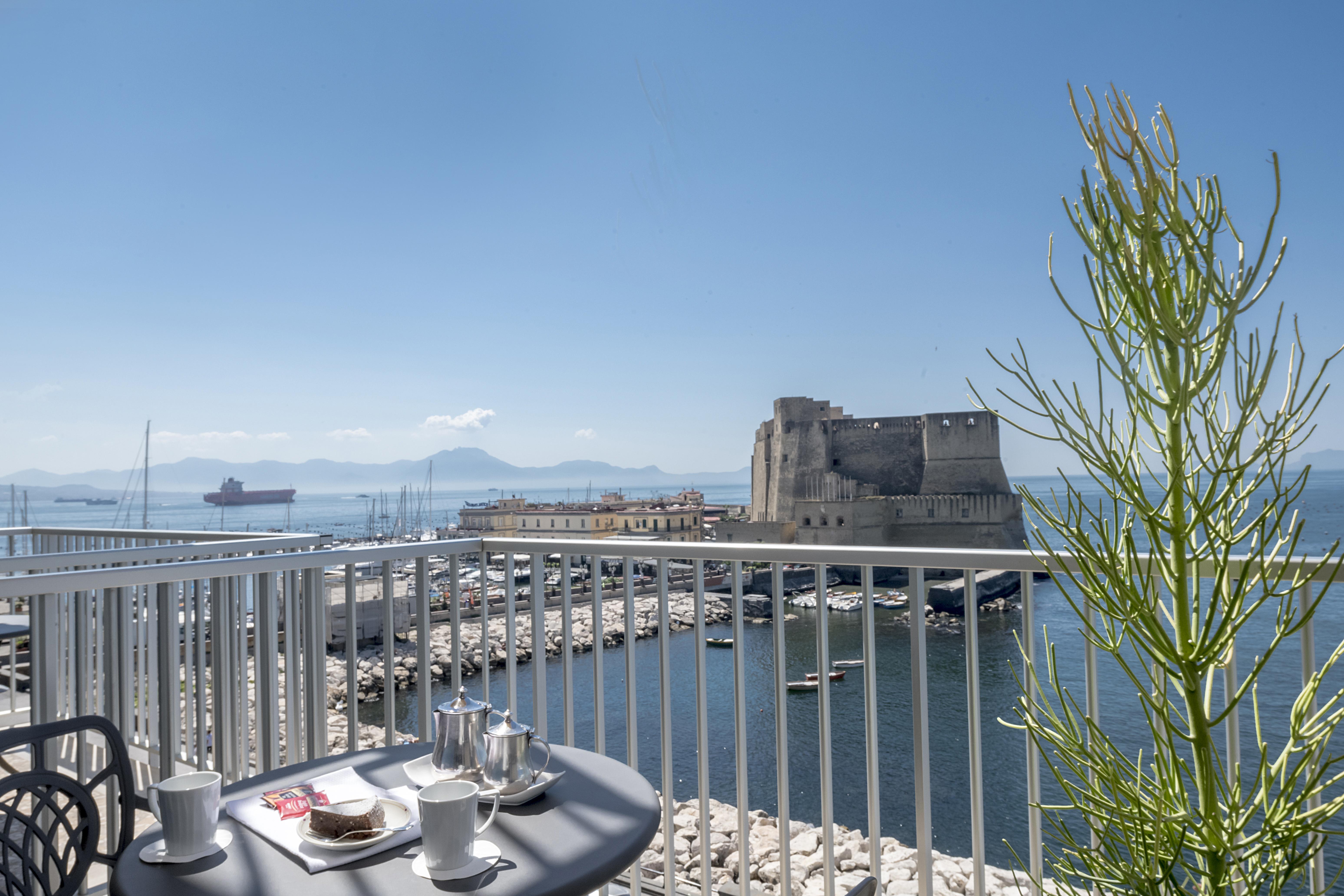 Hotel Royal Continental Naples Exterior photo